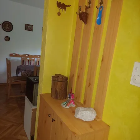 Holiday home Vikendica Ninica *