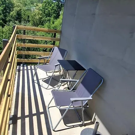 Vikendica Ninica * Irig